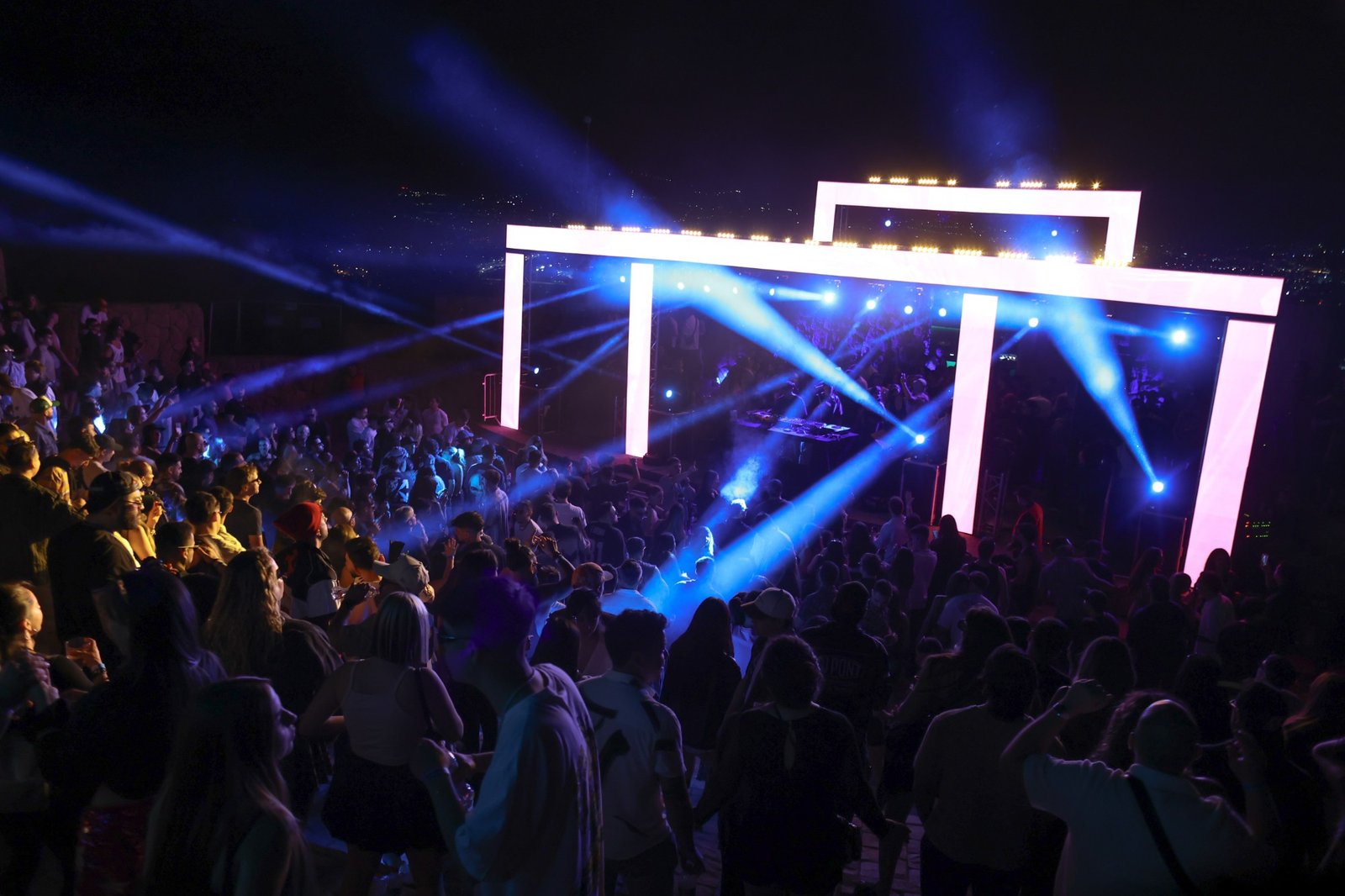 Iluminación Tec Stage